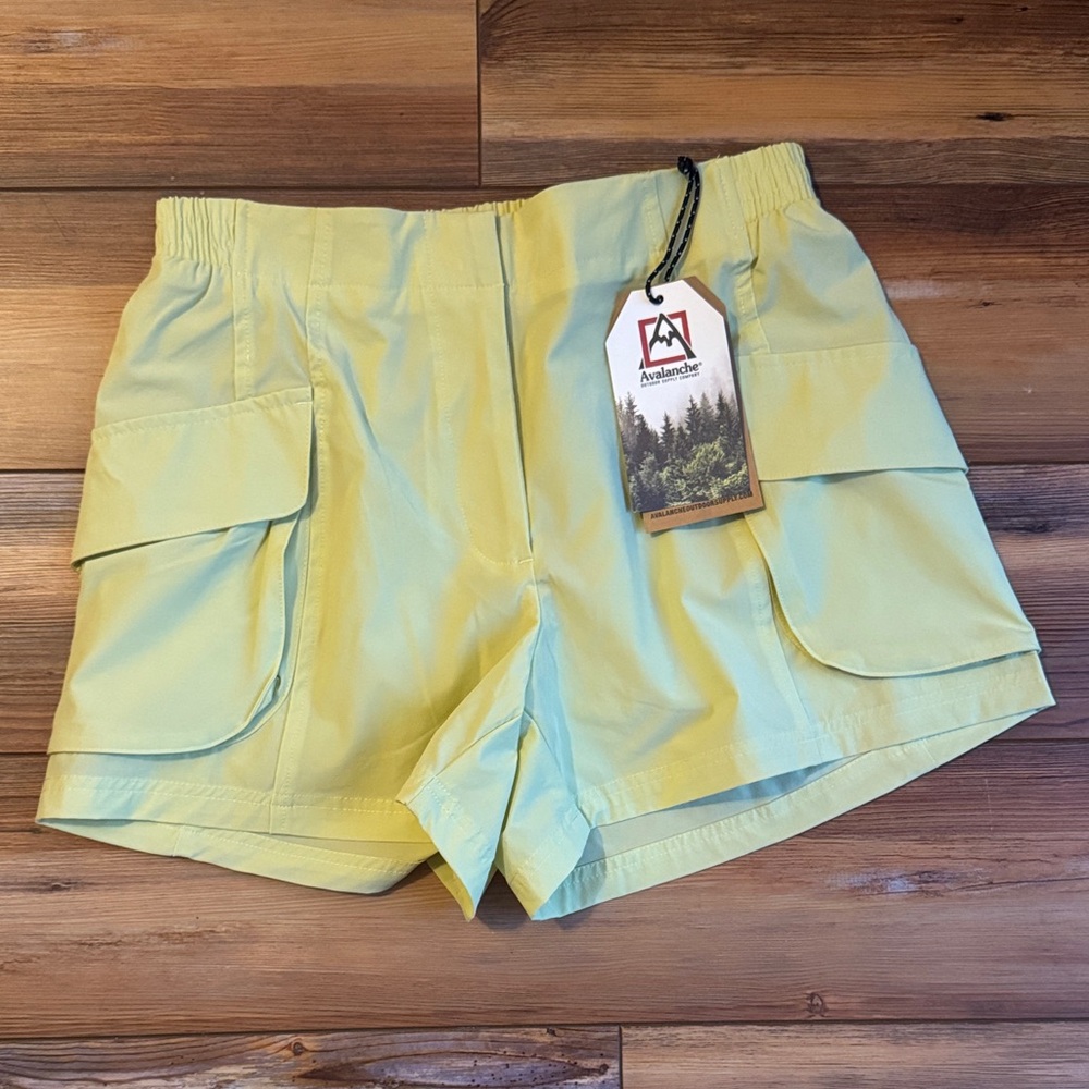 Avalanche Cargo Shorts Small Lemon Lime NWT Elastic Waist Lightweight Outdoor